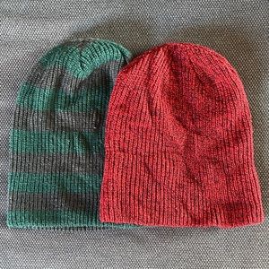 2 AEROPOSTALE BEANIES